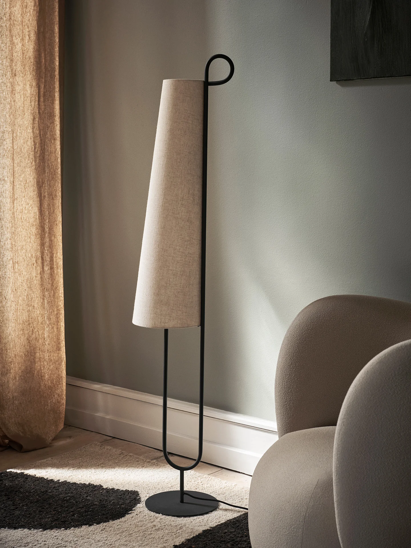 Ancora Floor Lamp - Black/Natural - Image 4
