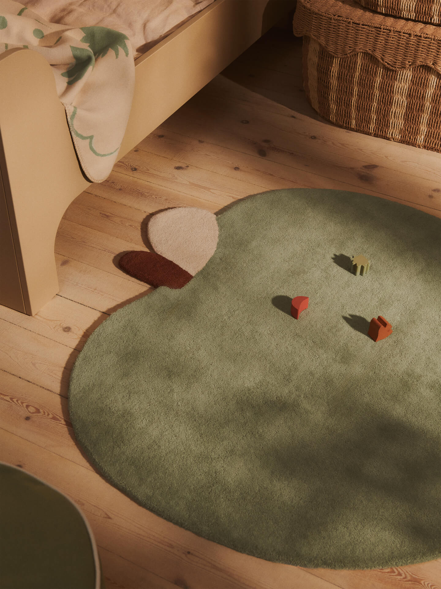 Apple Tufted Rug - Tea Green - Image 2