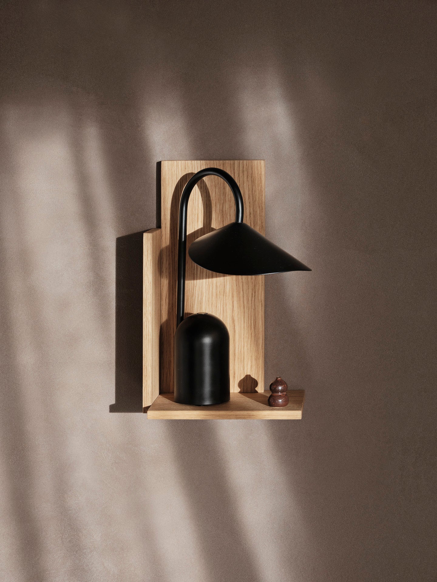 Arum Portable Lamp - Black - Image 4