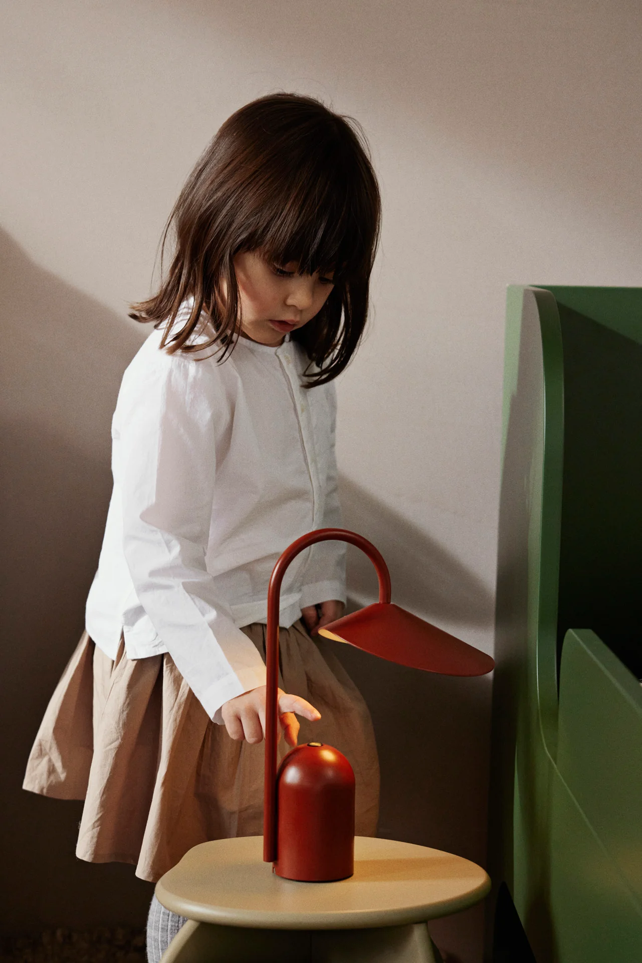 Arum Portable Lamp - Oxide Red - Image 3