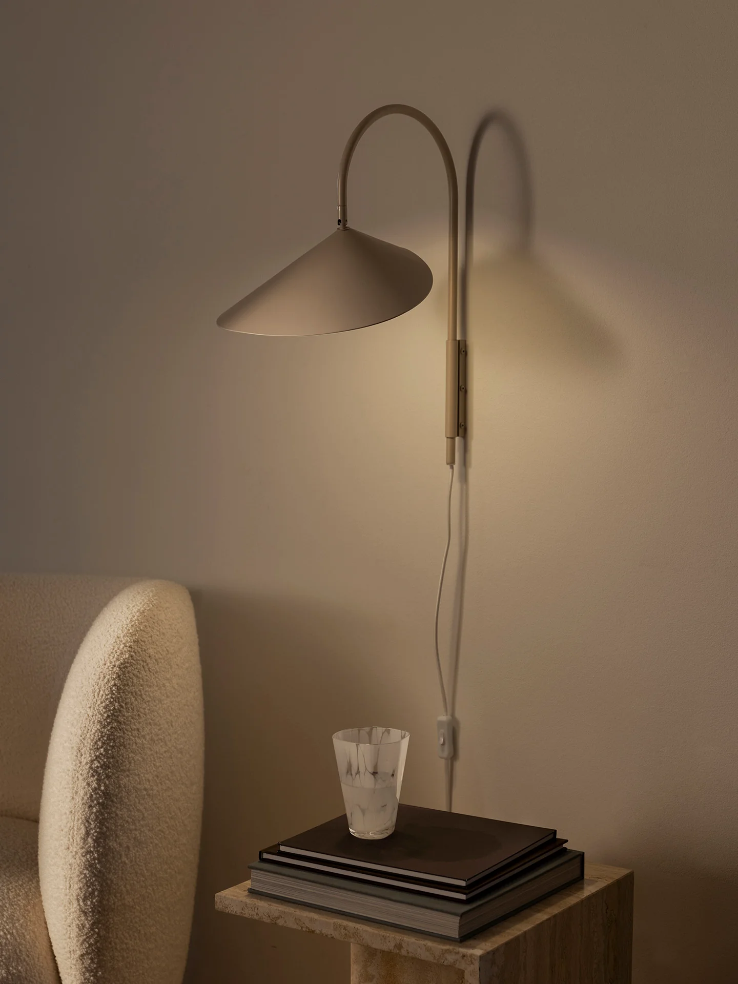 Arum Swivel Wall Lamp - Cashmere - Image 2