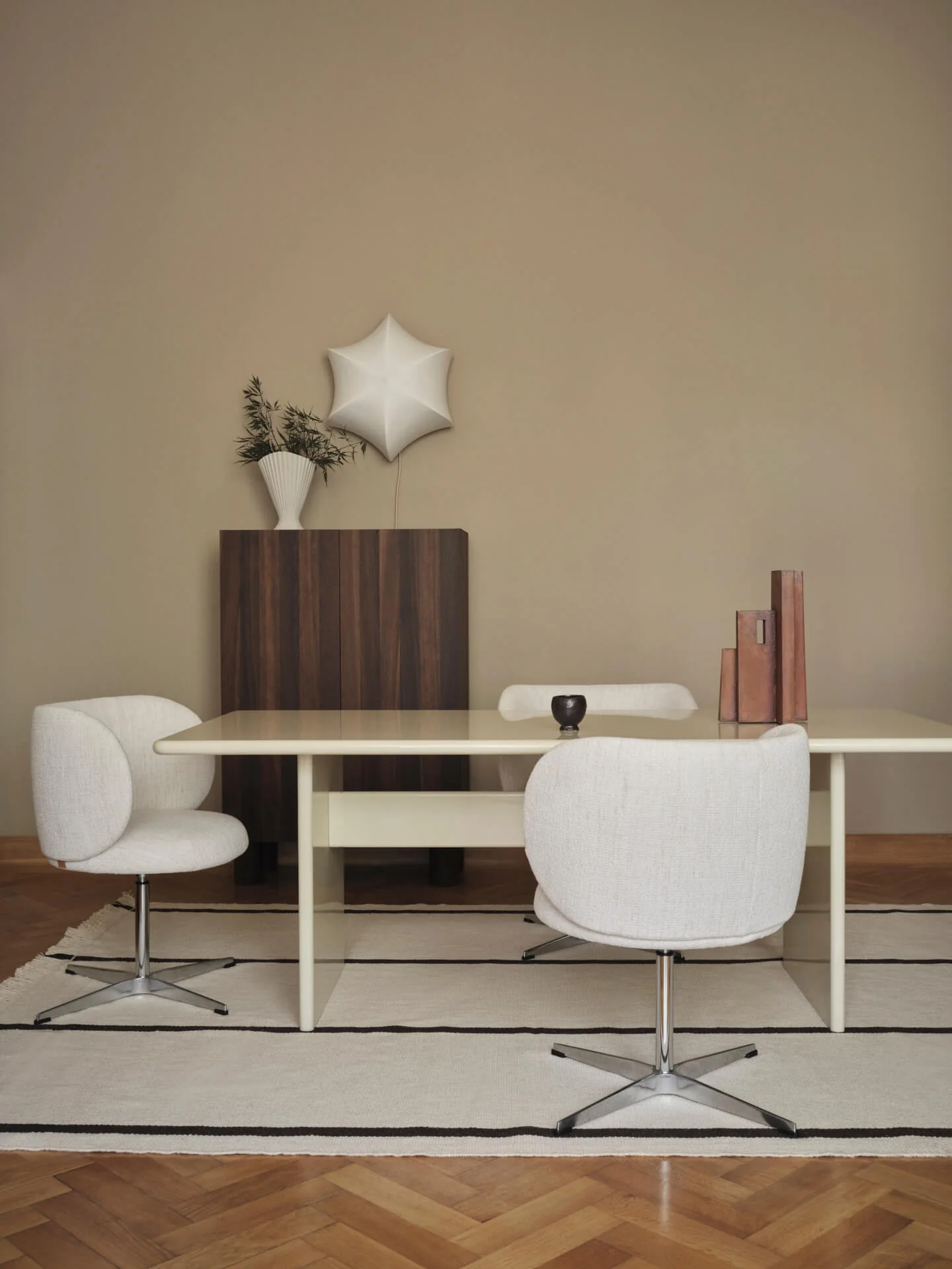 Calm Kelim Rug - Off-White/Coffee - Image 3