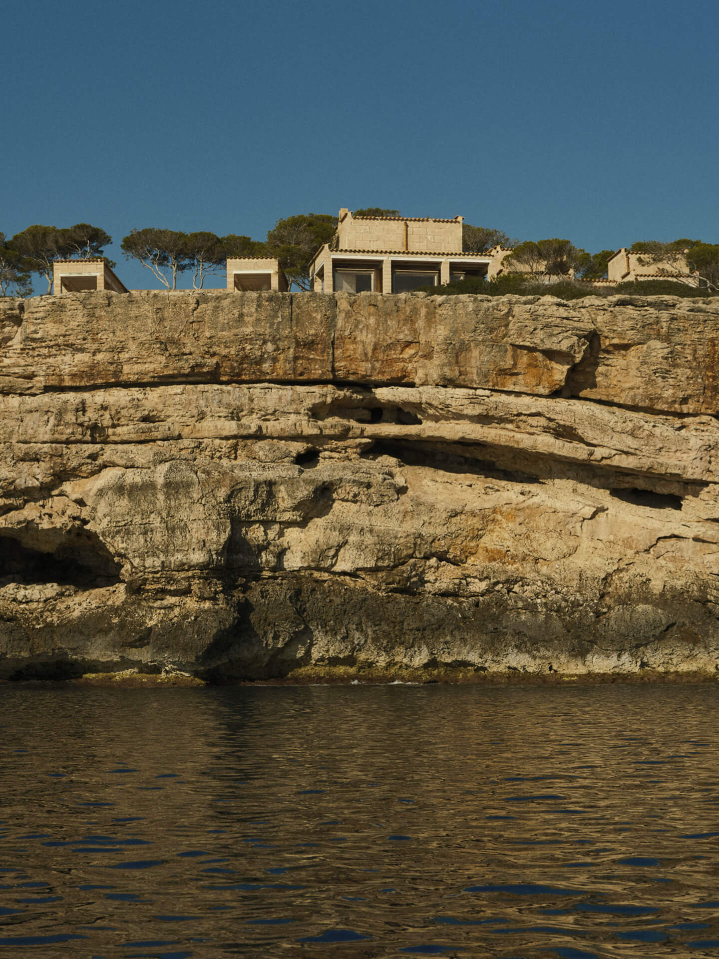 Can Lis, Jørn Utzon - Image 3