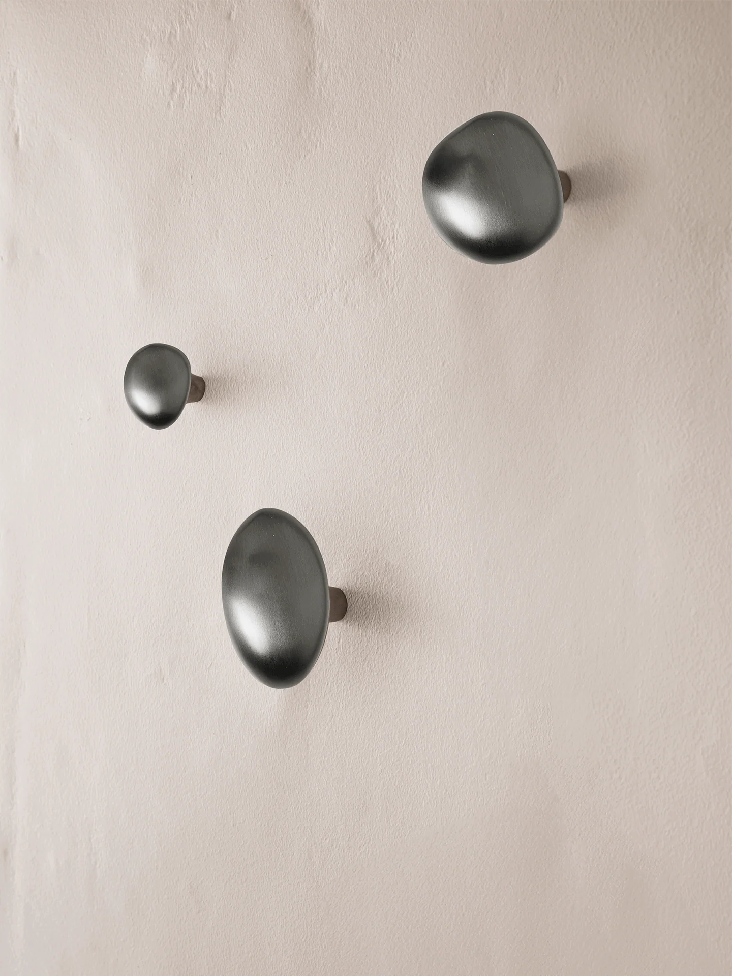 Chanterelle Hook - Black Brass - Image 2
