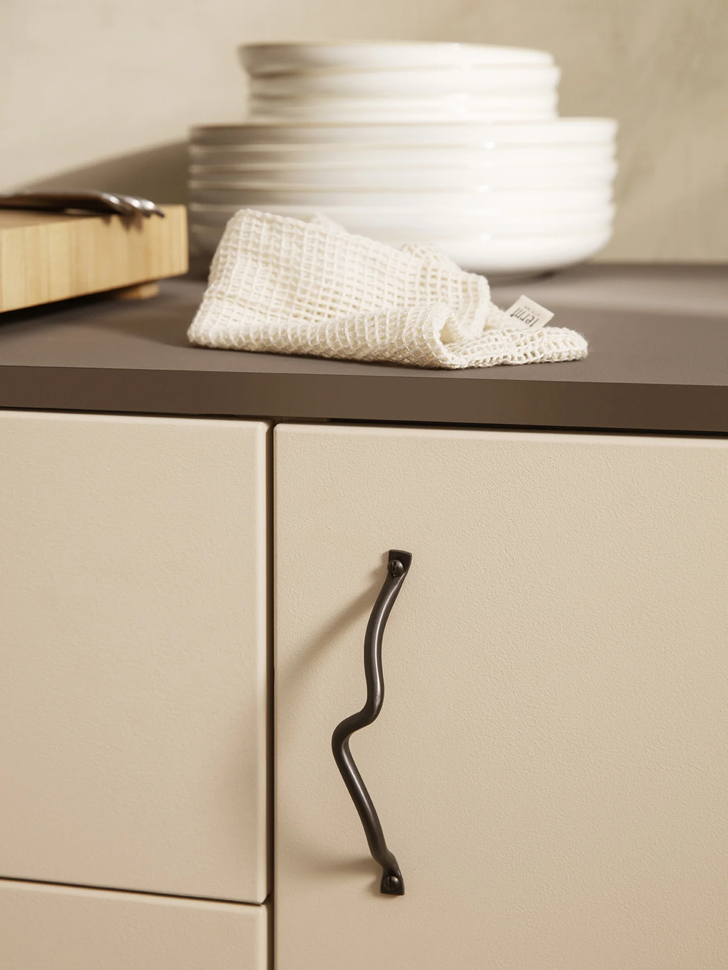 Curvature Handle - Black Brass - Image 2