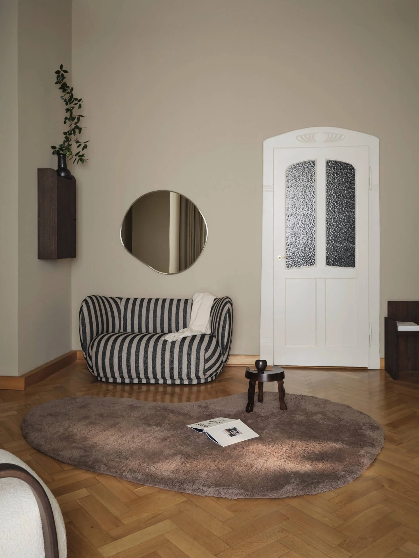 Forma Wool Rug - Large - Ash Brown - Image 2