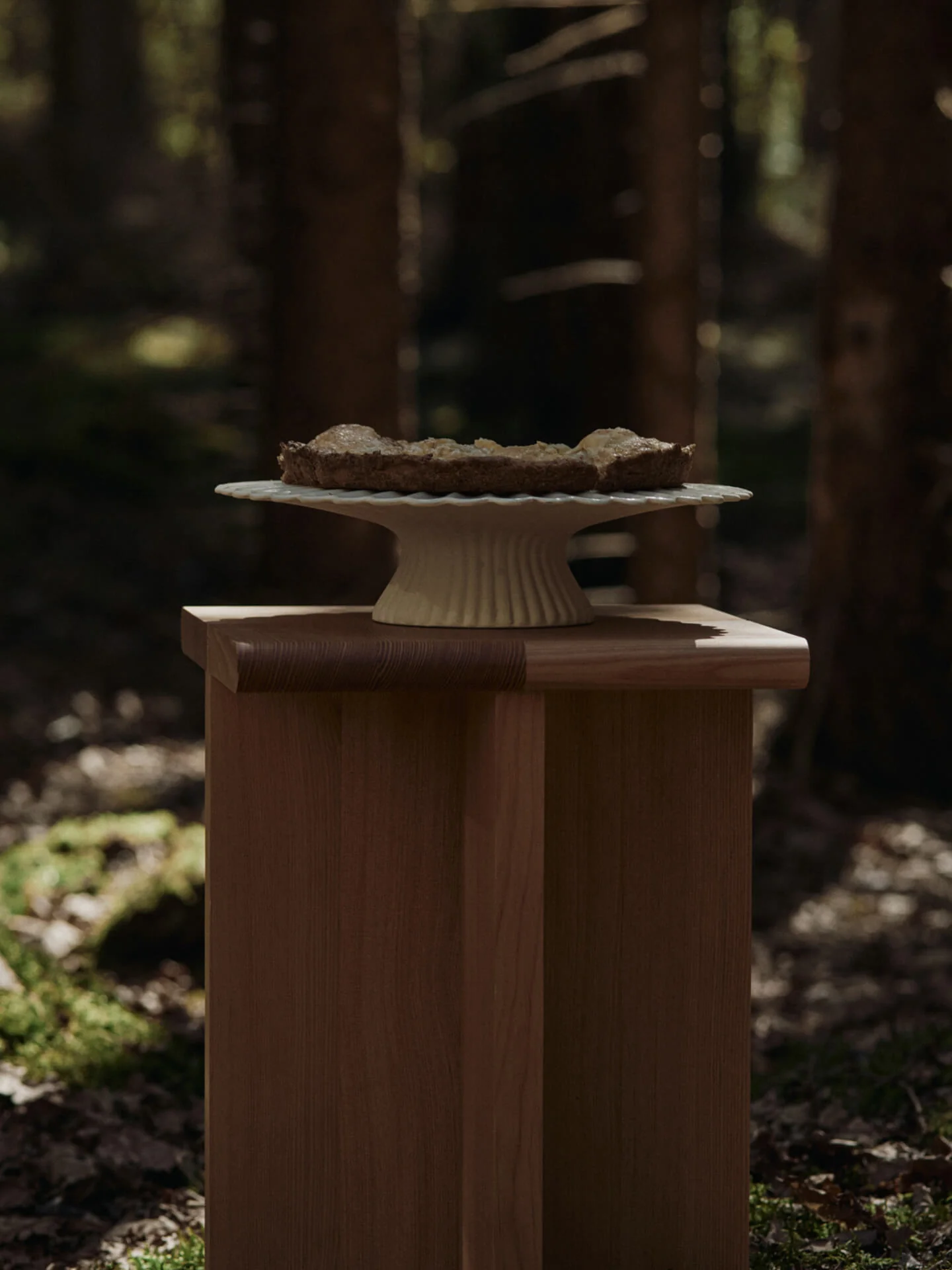 Fountain Cake Stand - Off-White - Image 3