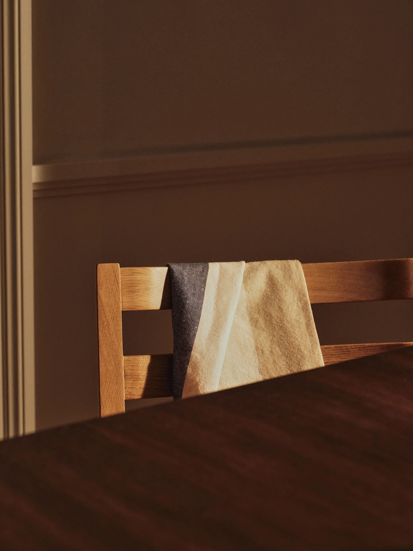Hale Tea Towel - Cashmere/Mocha/Indigo Blue - Image 2
