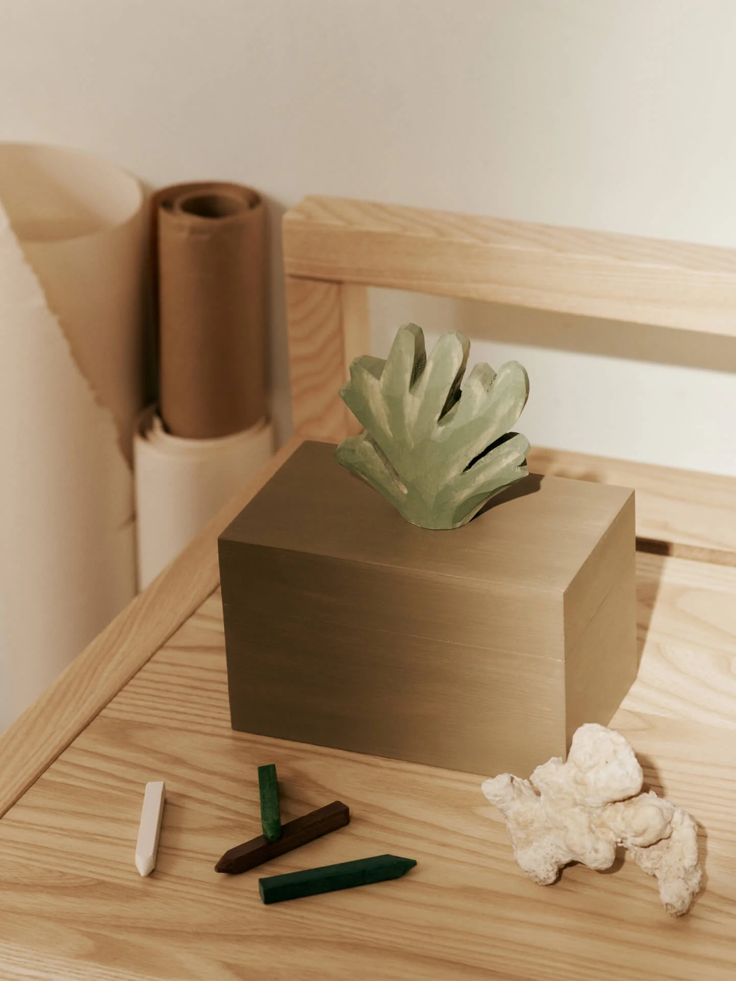 Harbour Box - Coral - Mistletoe/Tan - Image 2