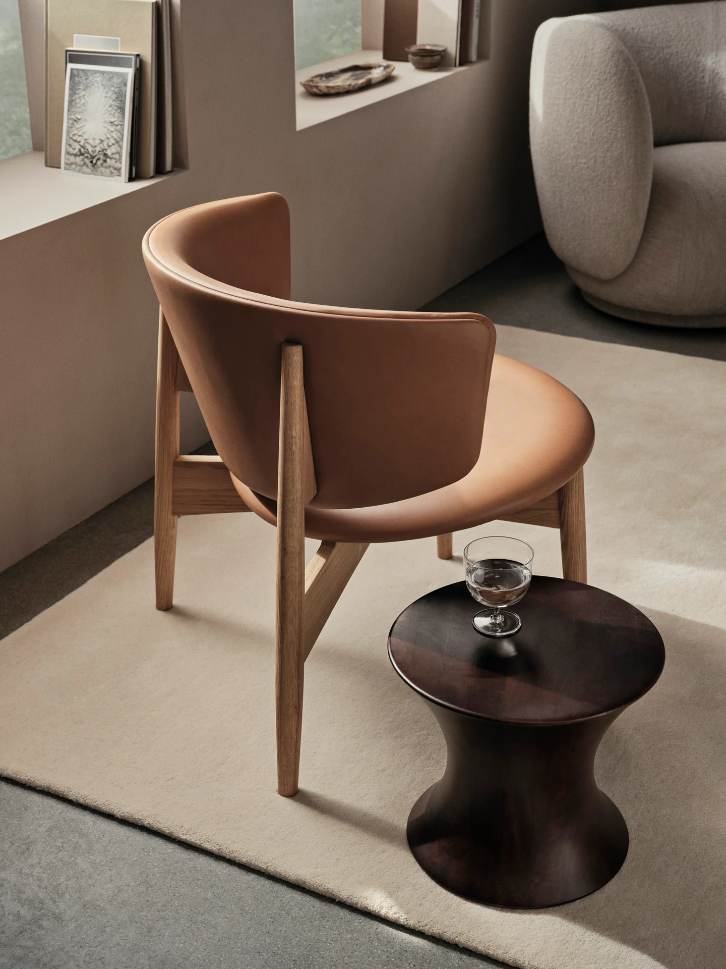 Herman Lounge Chair - Wood - Envy Leather - Oak/Cognac - UK - Image 2