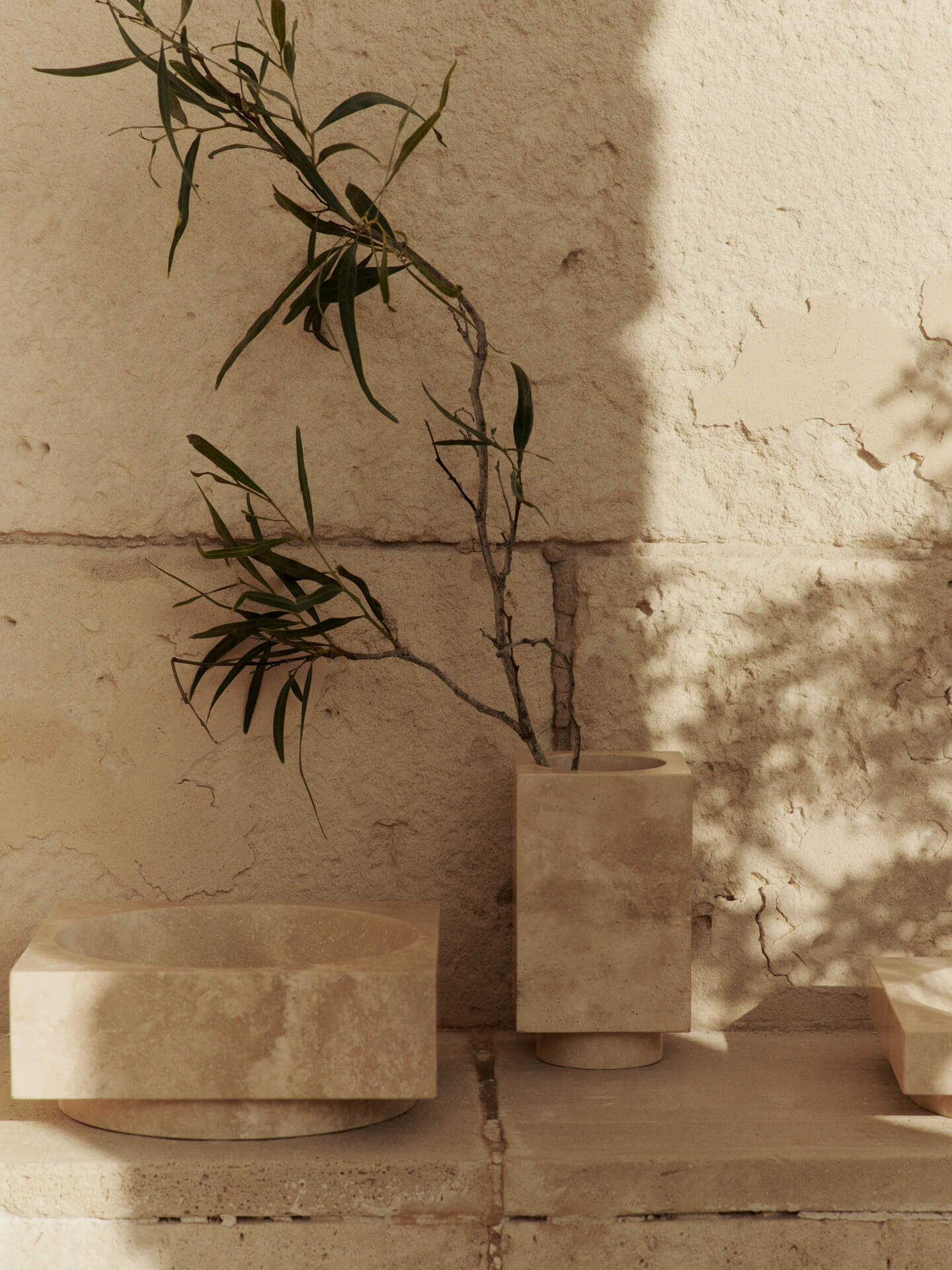 Hew High Centrepiece - Travertine - Image 2