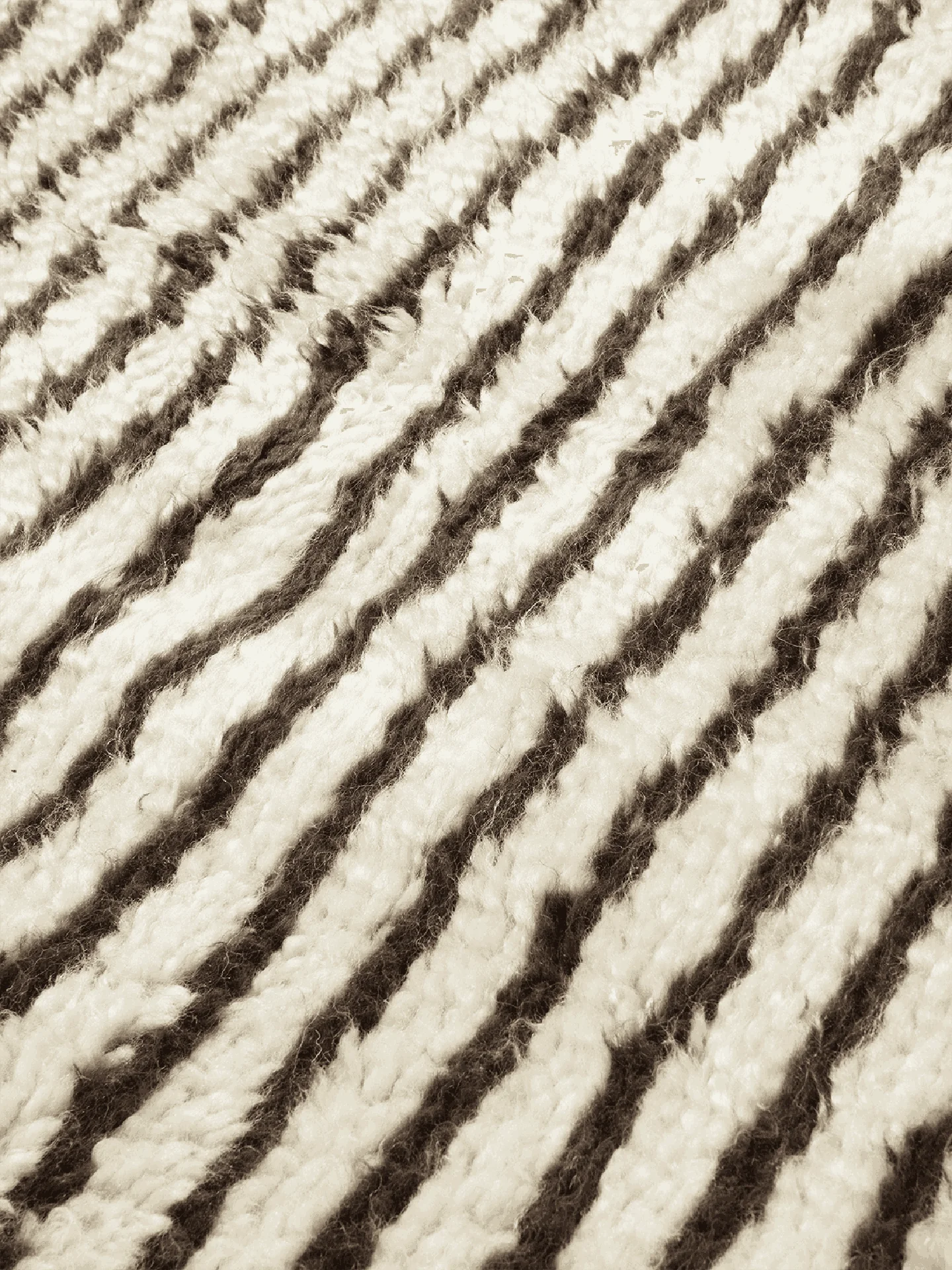 Kami Knotted Rug - Off-White/Coffee - Image 3