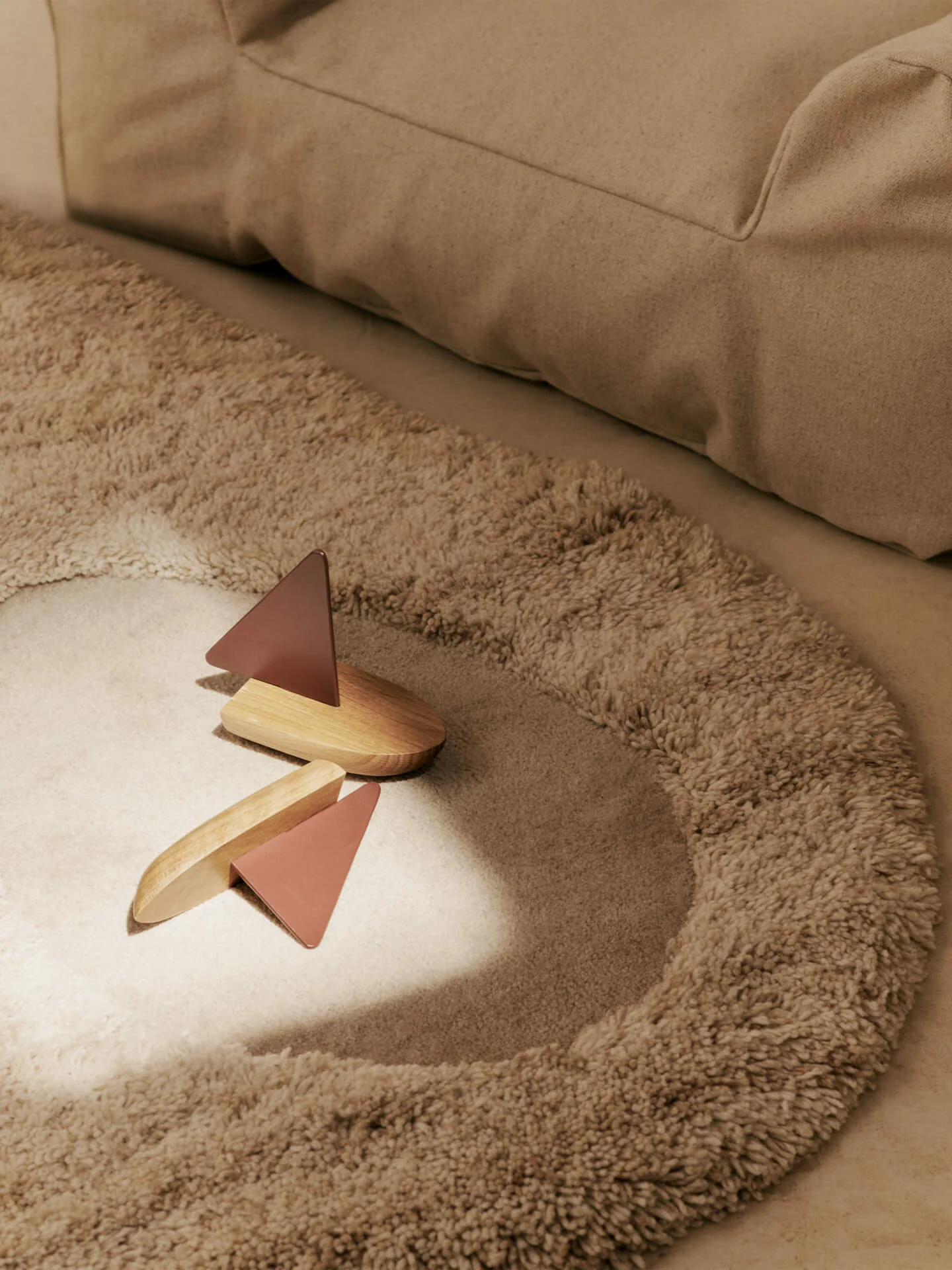 Kove Tufted Rug - Off-White - Image 3