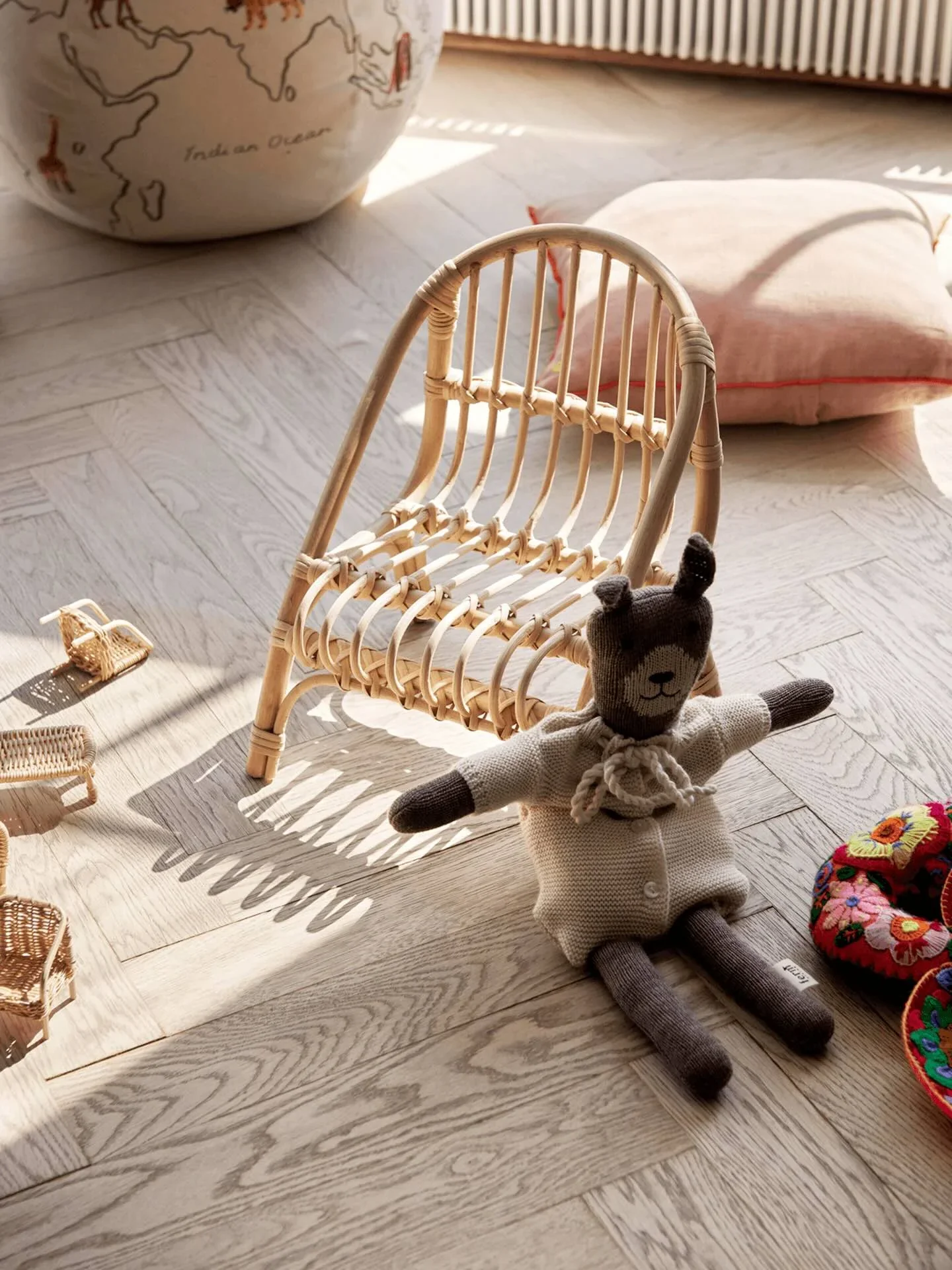Kuku Doll Bed & Doll Chair - Natural - Gift Set - Image 3