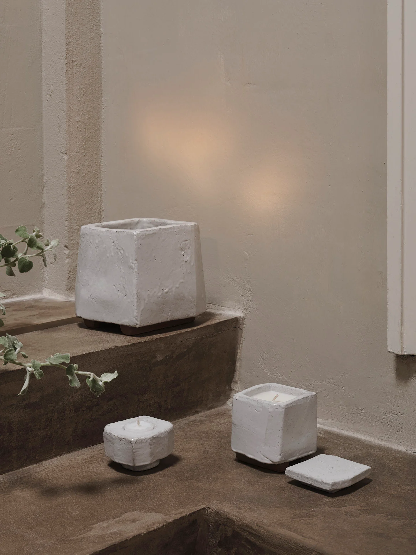 Kurinu Scented Candle - White - Image 2