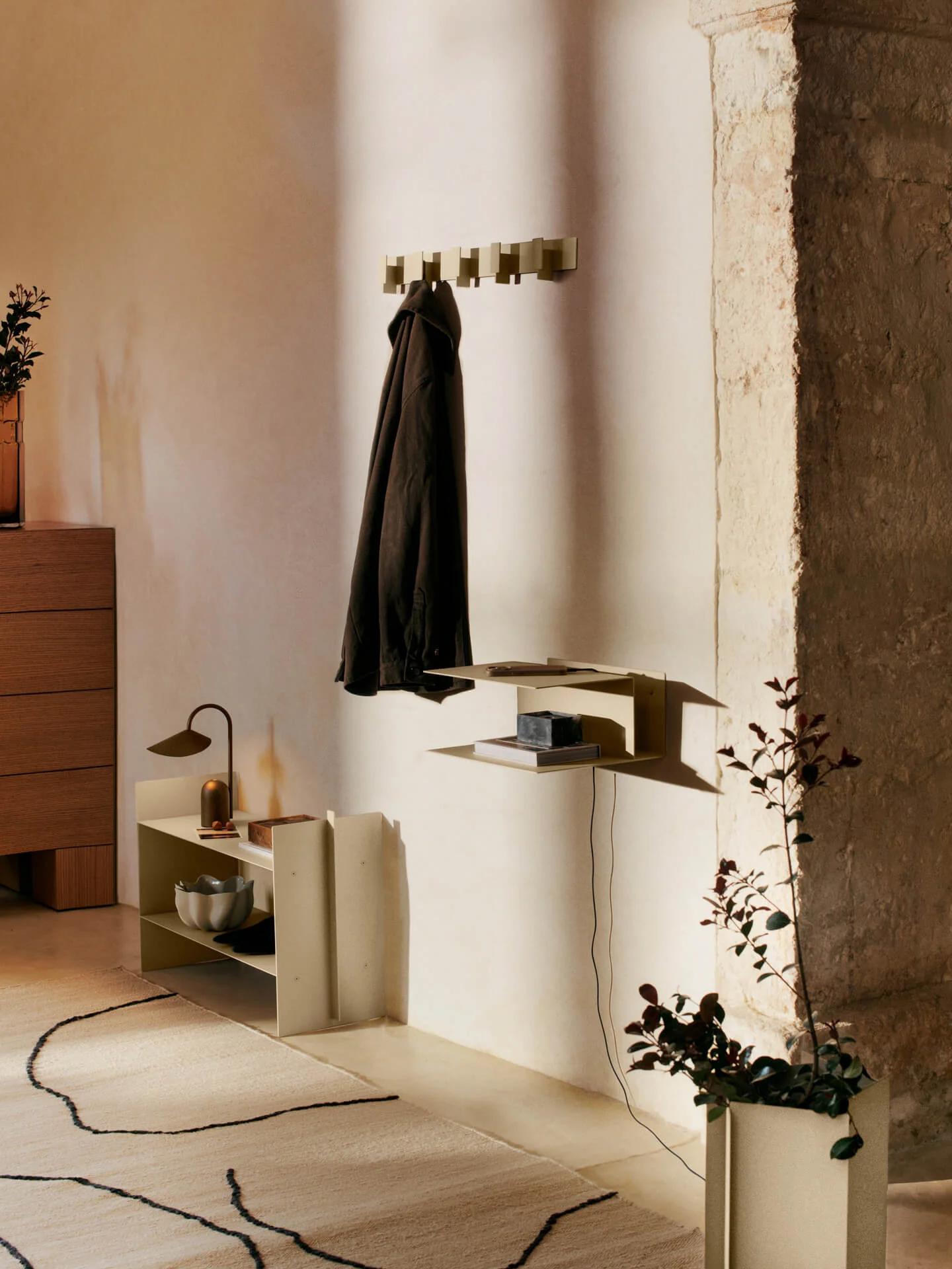 Lager Coat Rack - Cashmere - Image 2