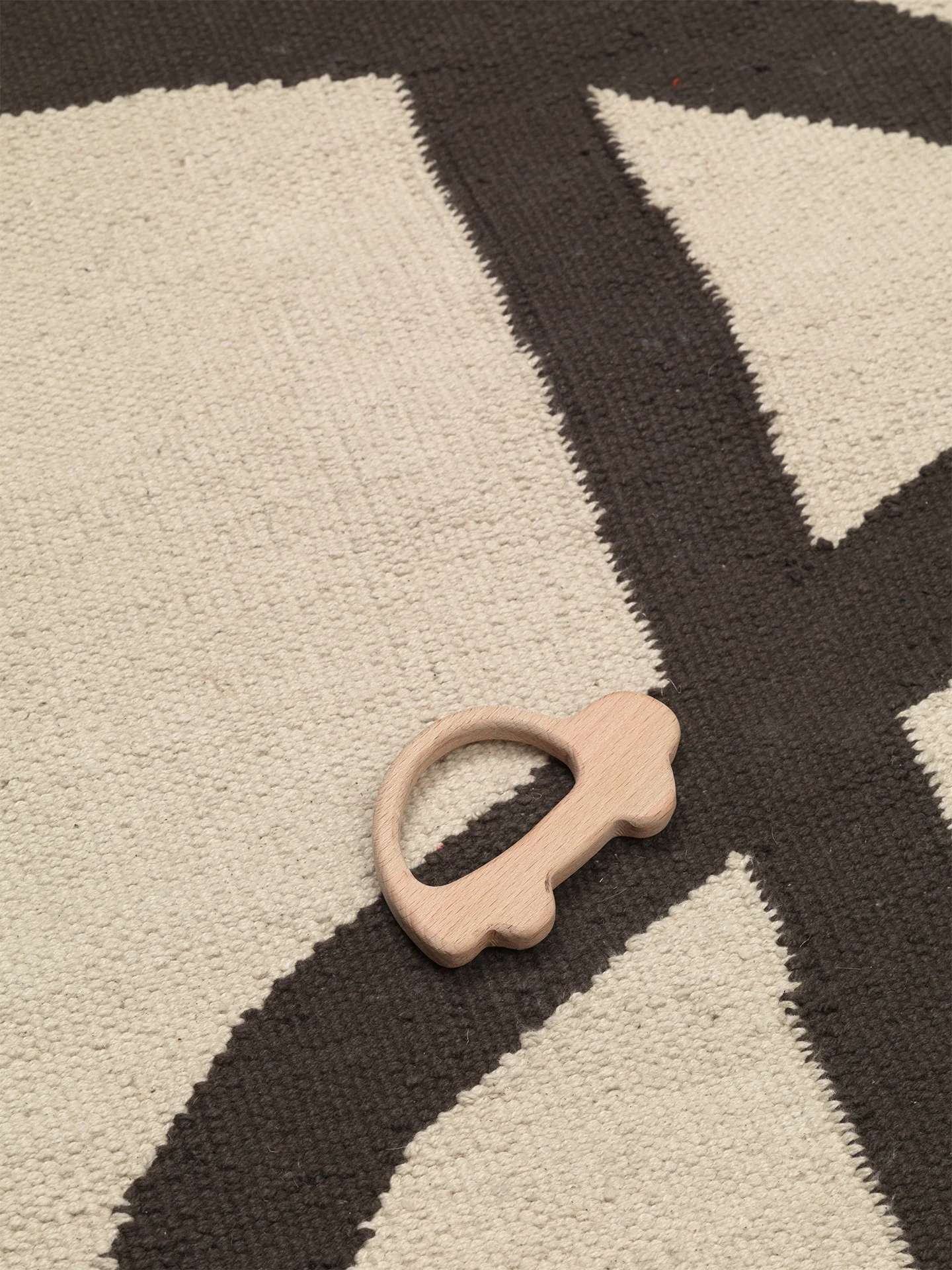 Lane Rug - Off-white/Chocolate - Image 4