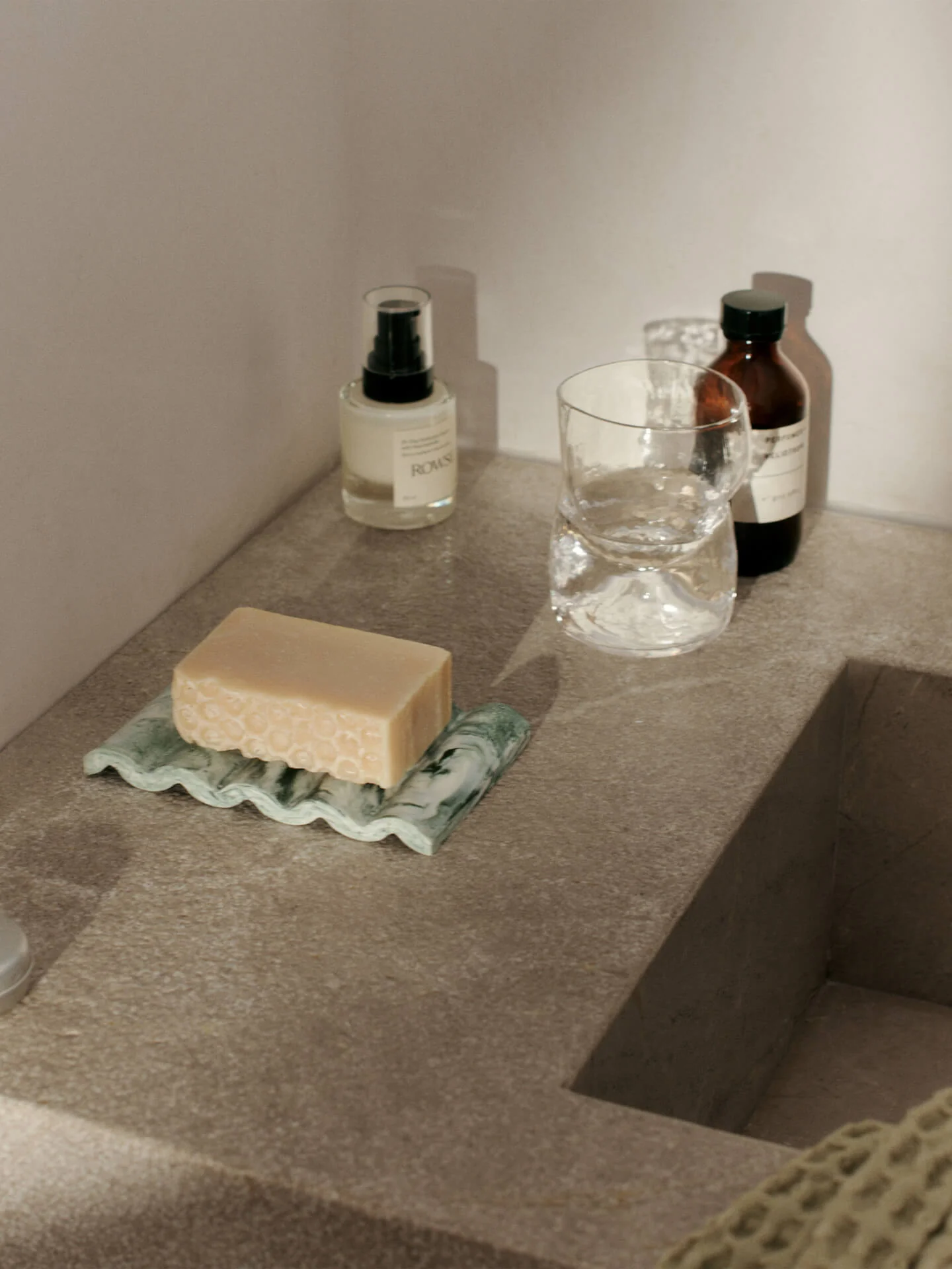 Mist Soap Dish - Emerald Off-White - Image 2