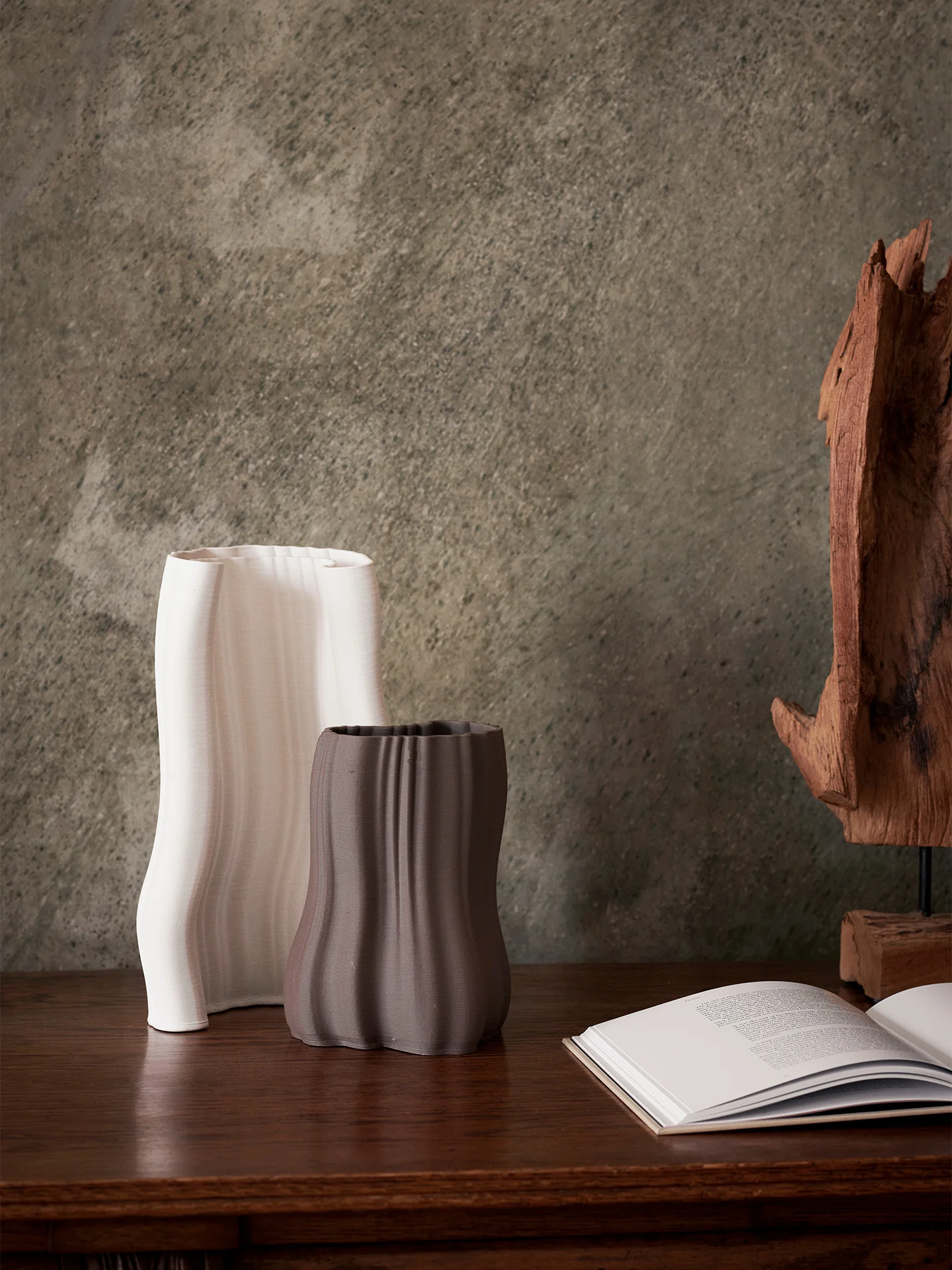 Moire Vase - Small - Anthracite - Image 2