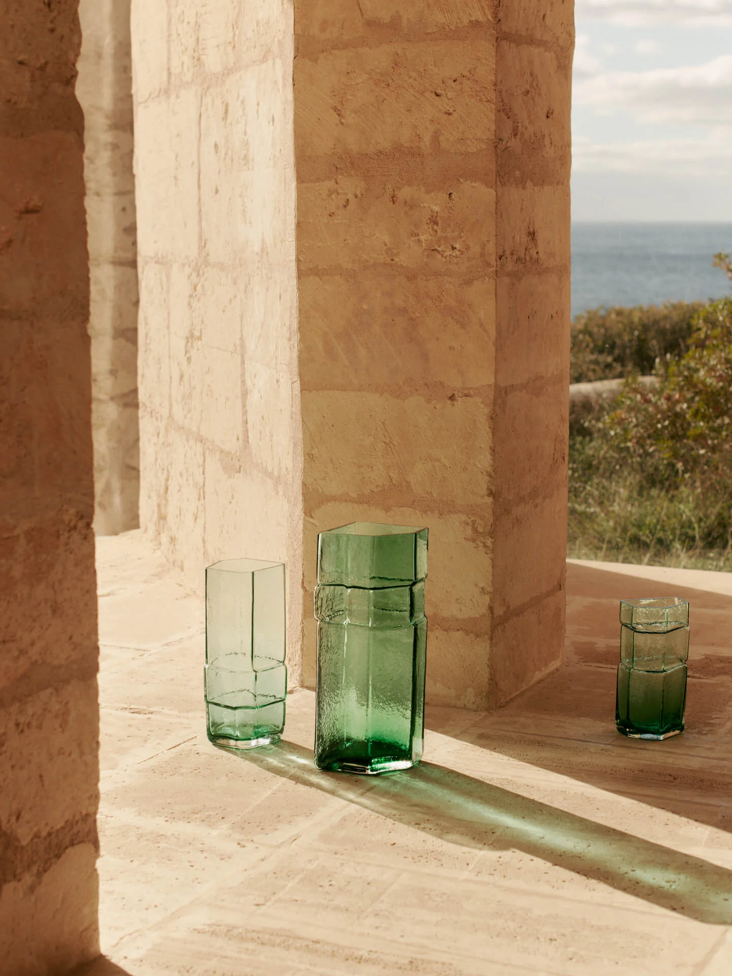 Muro Vase - Small - Recycled Green - Image 2