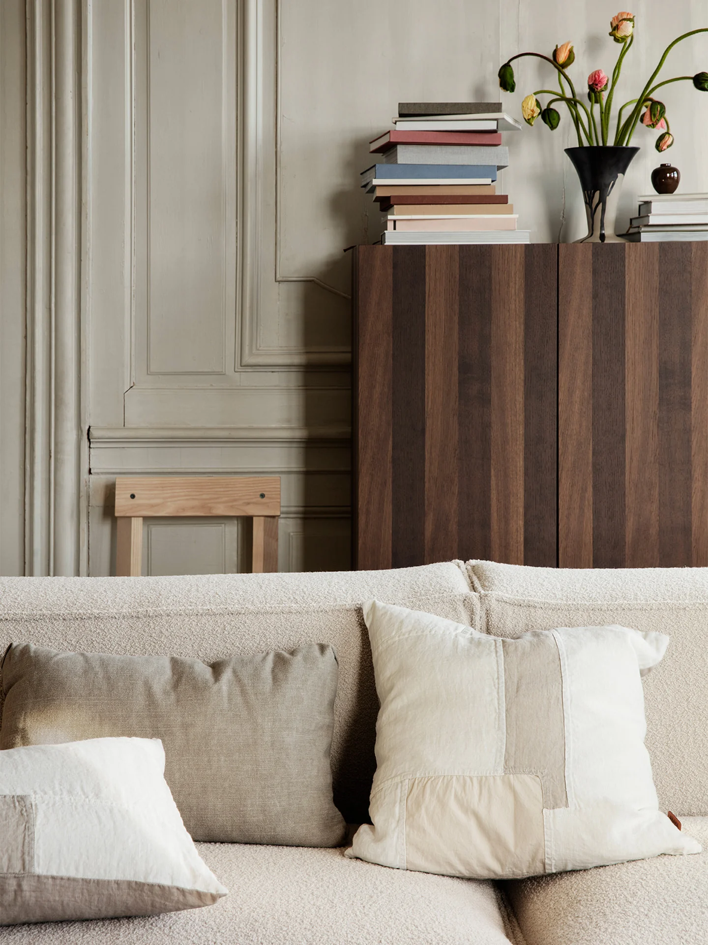 Part Cushion - Off-white - Image 2
