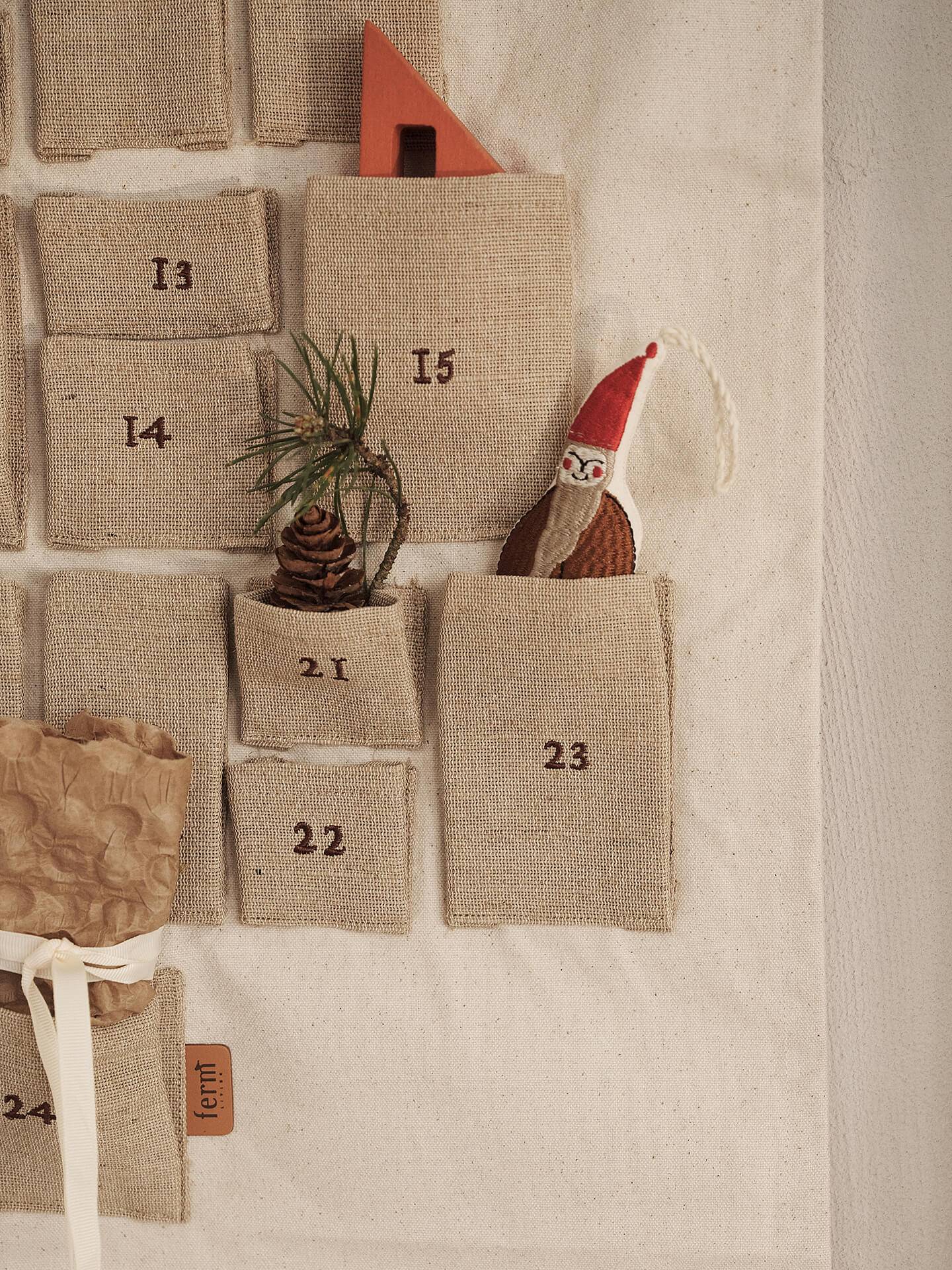 Pine Christmas Calendar - Maxi - Natural - Image 2