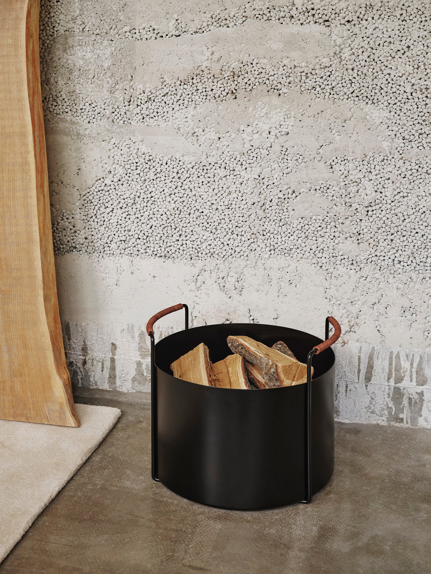 Port Firewood Bucket - Black - Image 3