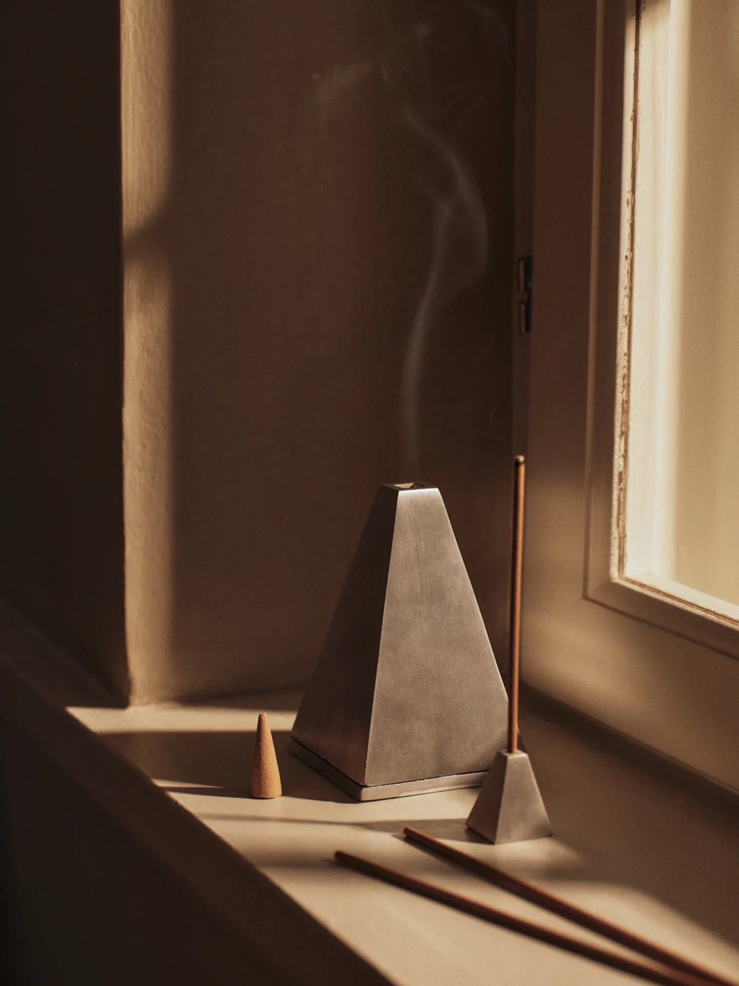 Pyra Incense Cone Burner - Brushed Aluminium - Image 2