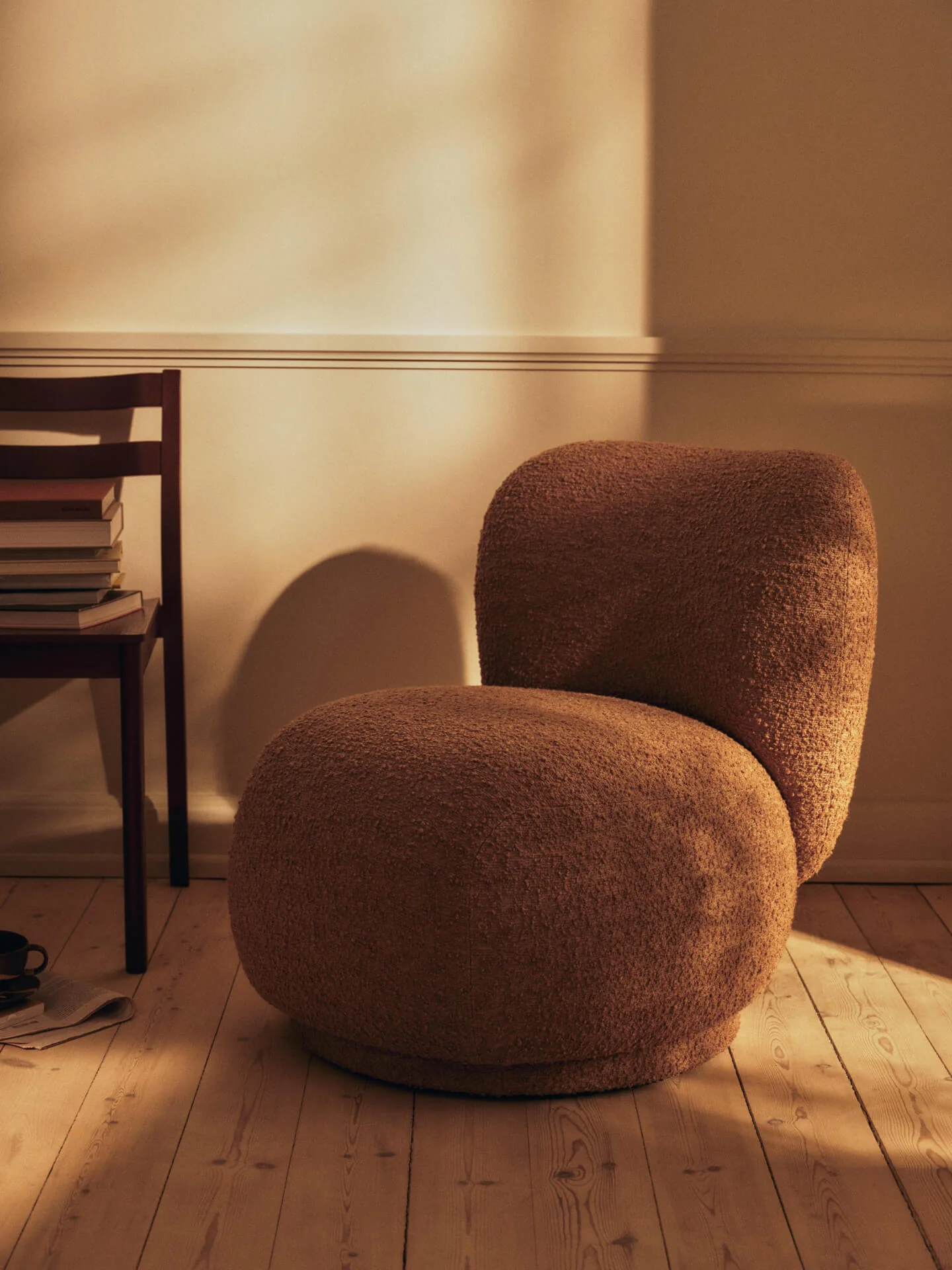 Rico Piccolo Lounge Chair - Raw Bouclé - Tan - UK - Image 2