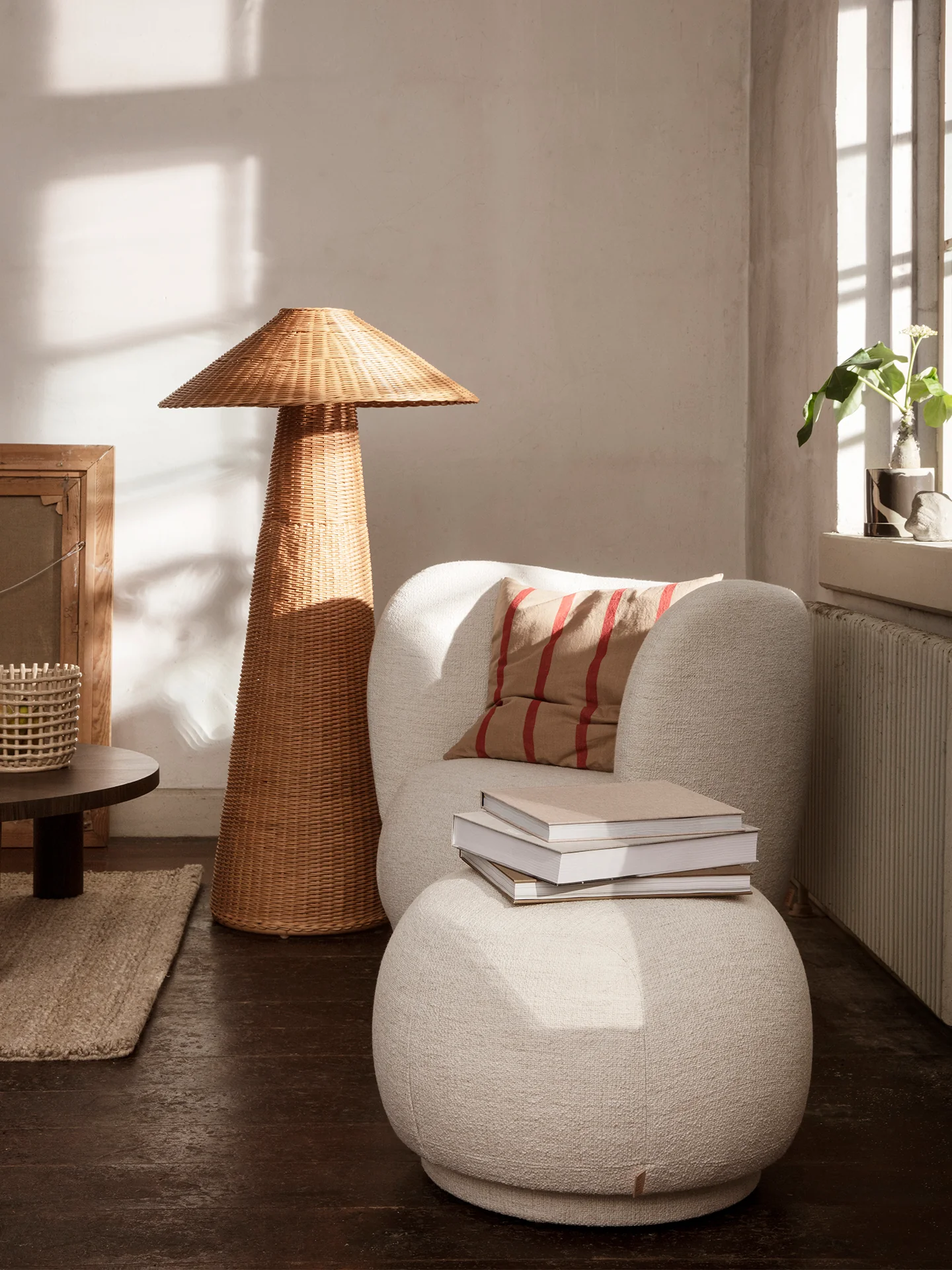 Rico Pouf - Bouclé - Off-White - UK - Image 2