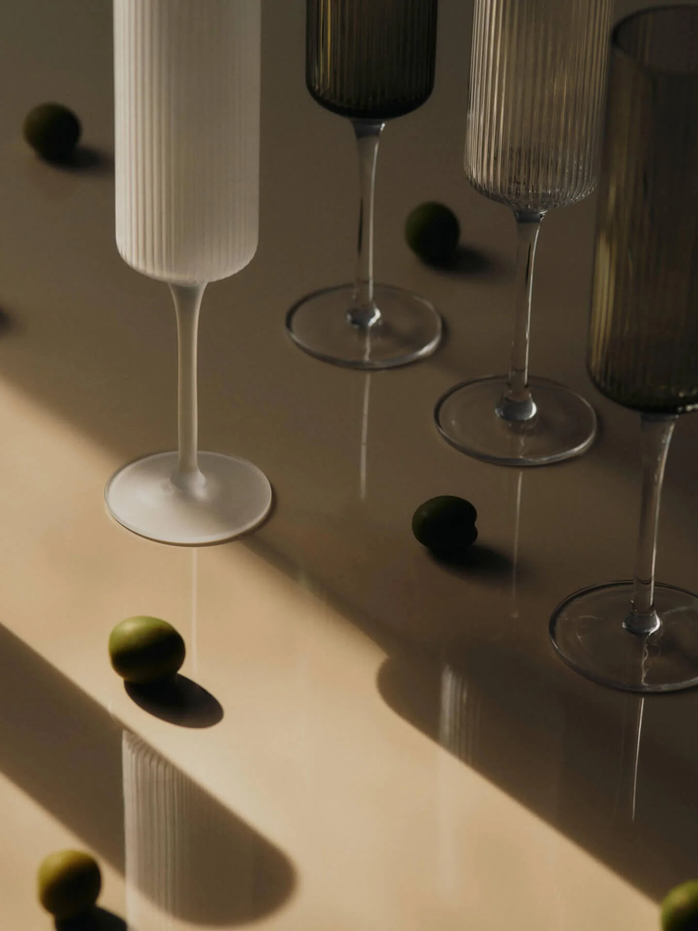 Ripple Champagne Flutes - Set of 2 - Smoked Grey - Image 3