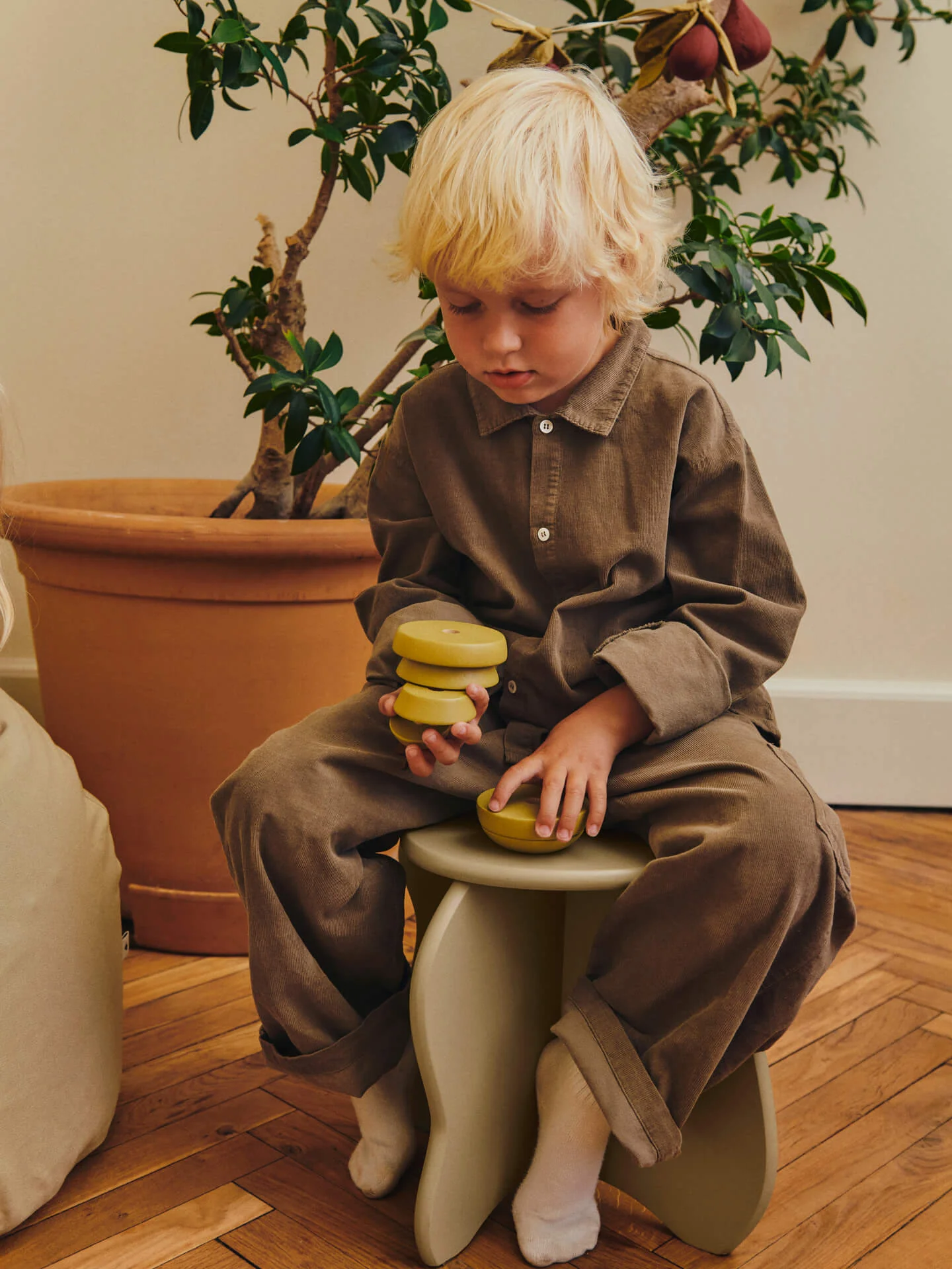 Slope Stool - Cashmere - Image 2