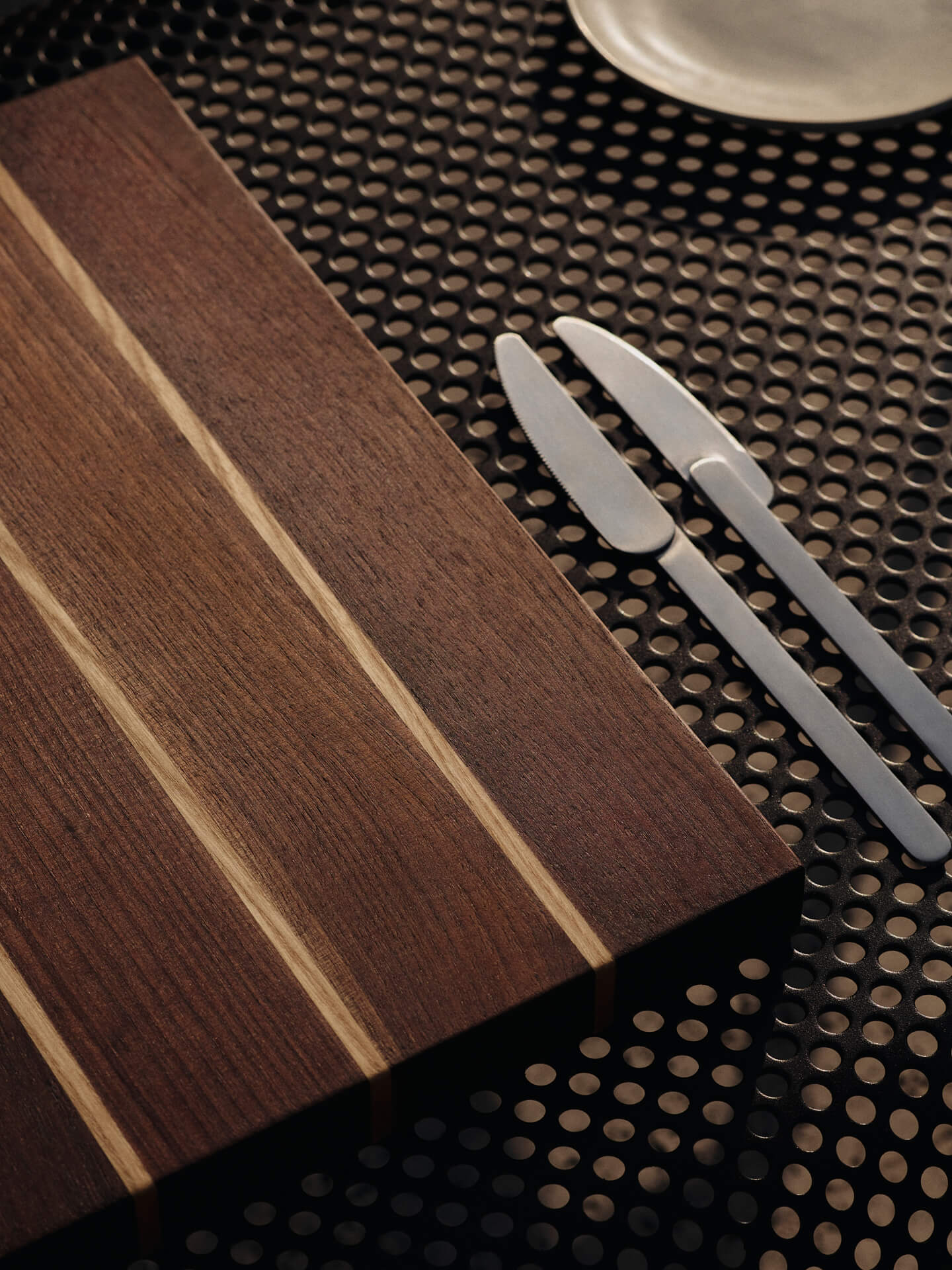 Stribe Cutting Board - Fine - Walnut/Ash - Image 2