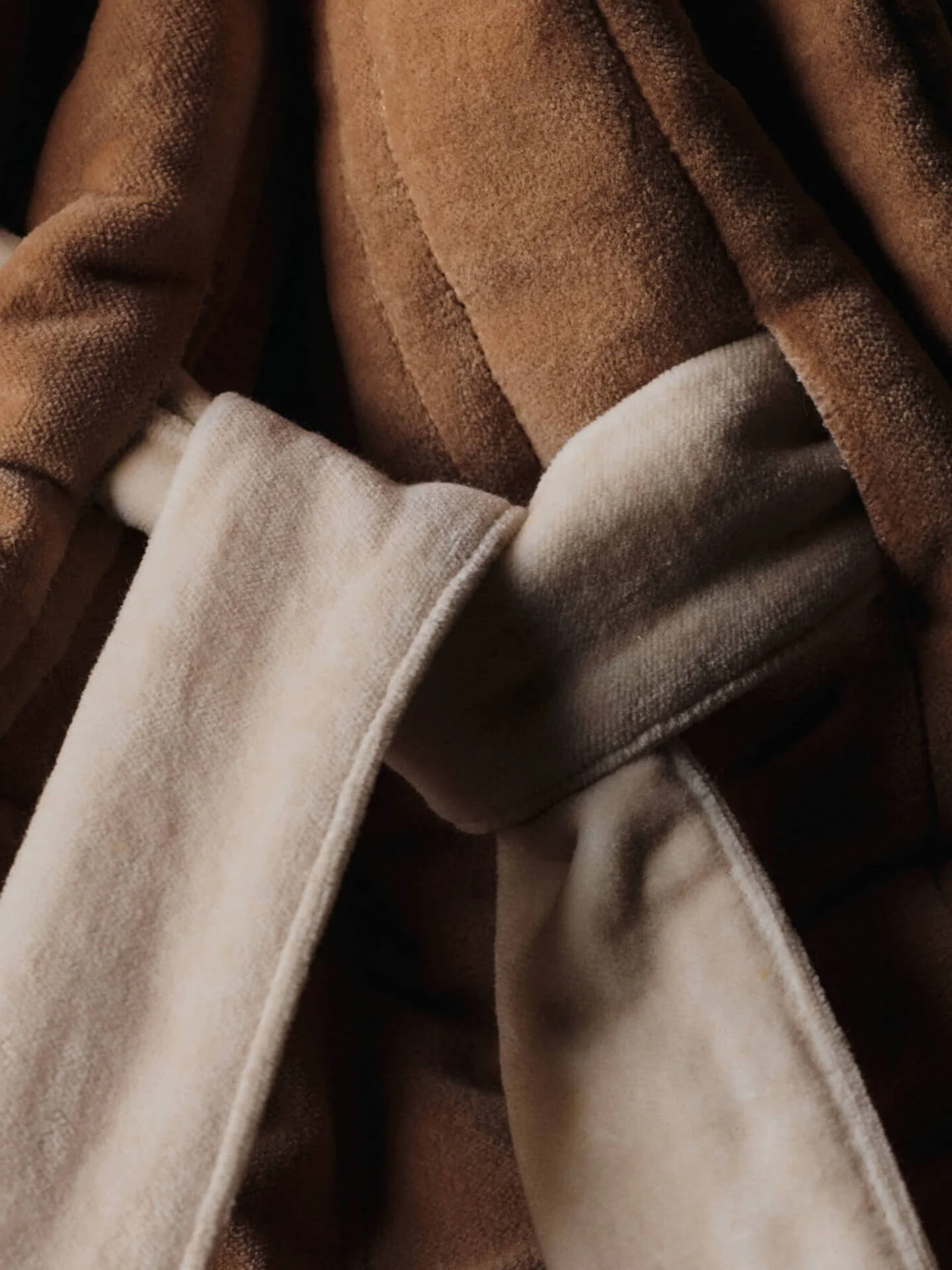 Vari Quilted Sack - Velvet - Tan - Image 4