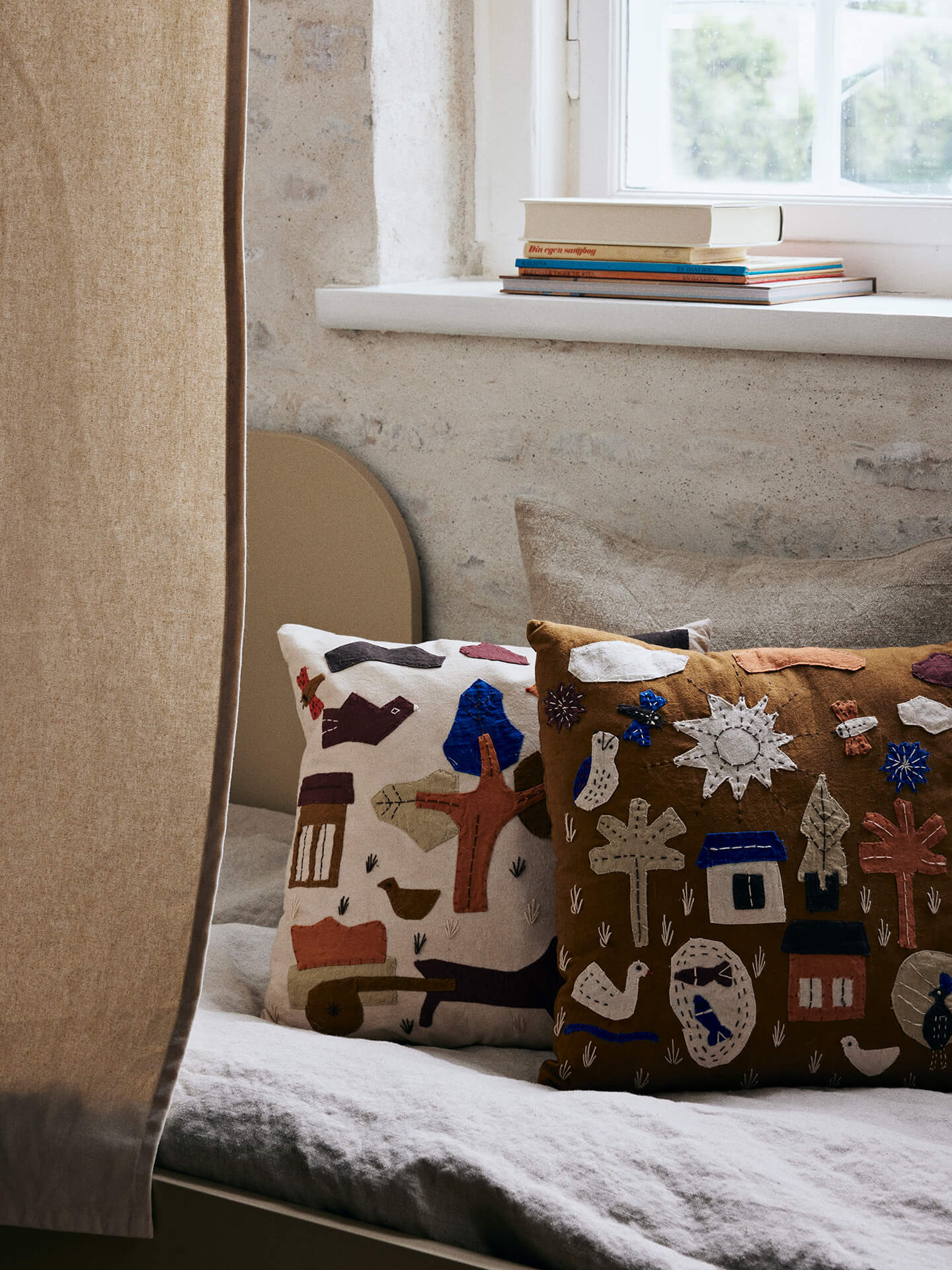 Village Cushion - Sugar Kelp - Image 3