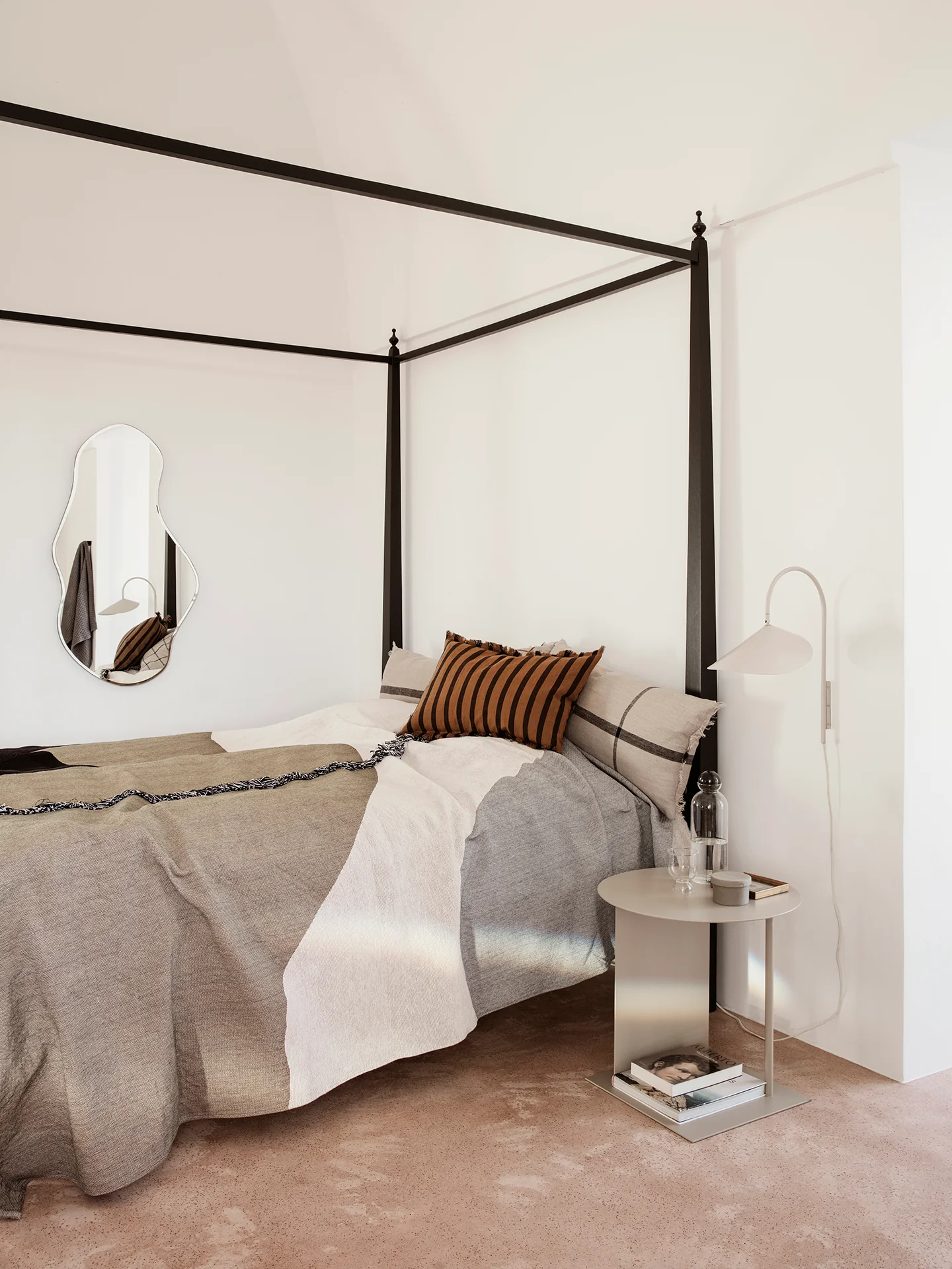 Vista Bedspread - Sand - Image 2