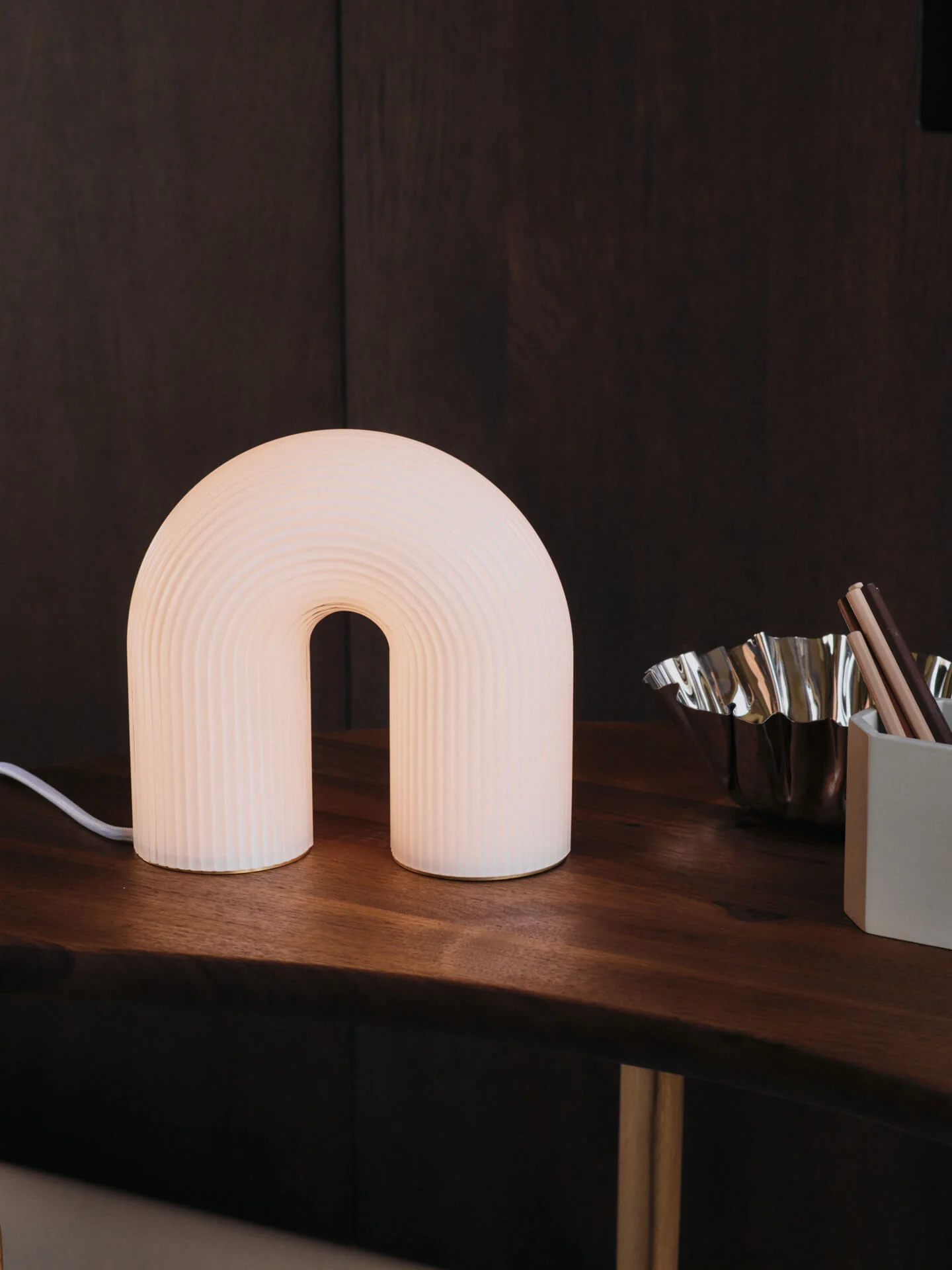 Vuelta Table Lamp - White - Image 2